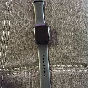 Apple Watch Generation 4